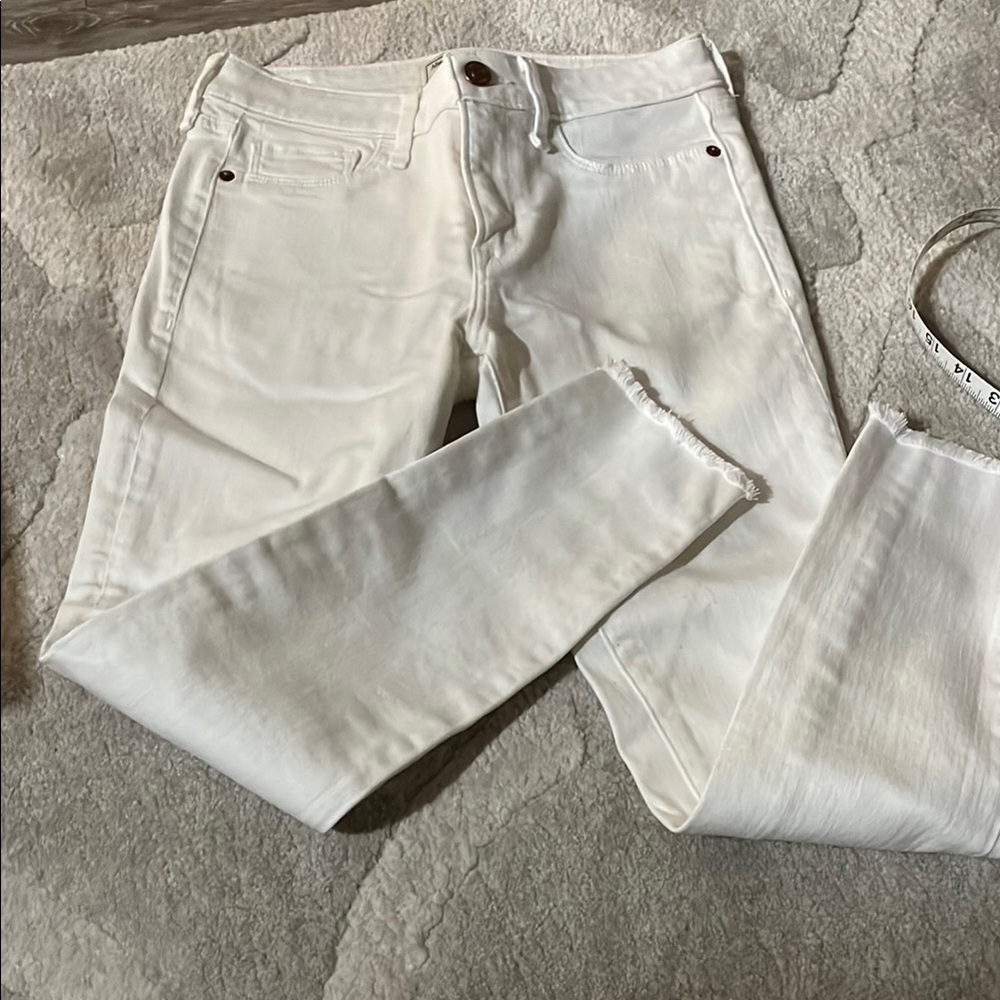 NWOT A&F White Denim Jeans
